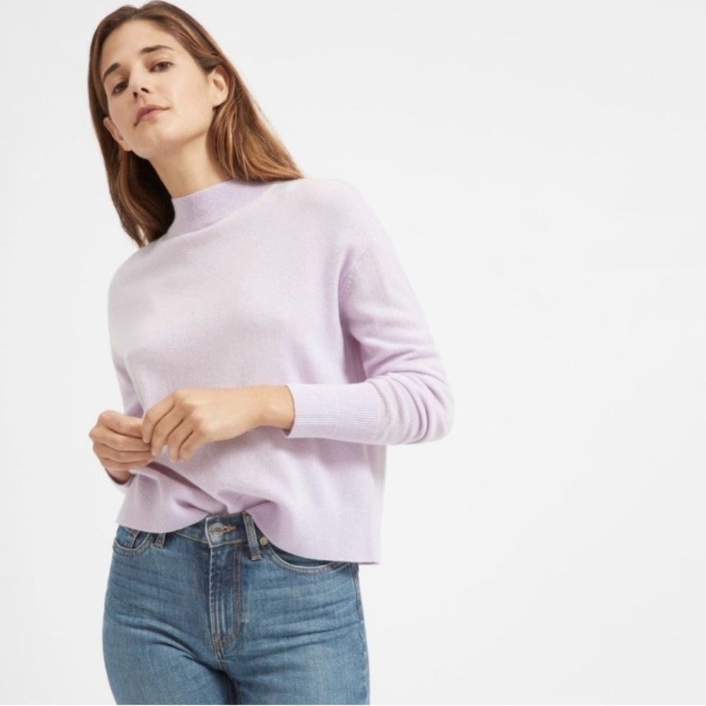 Everlane Lilac Cropped Mock Neck Cashmere Sweater